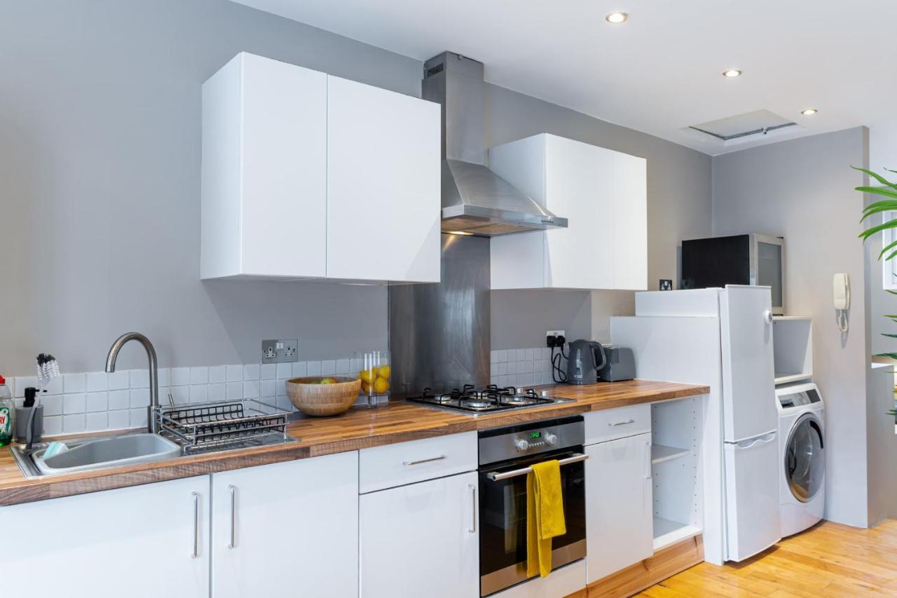 Stylish Shepherds Bush Flat Leilighet London Eksteriør bilde
