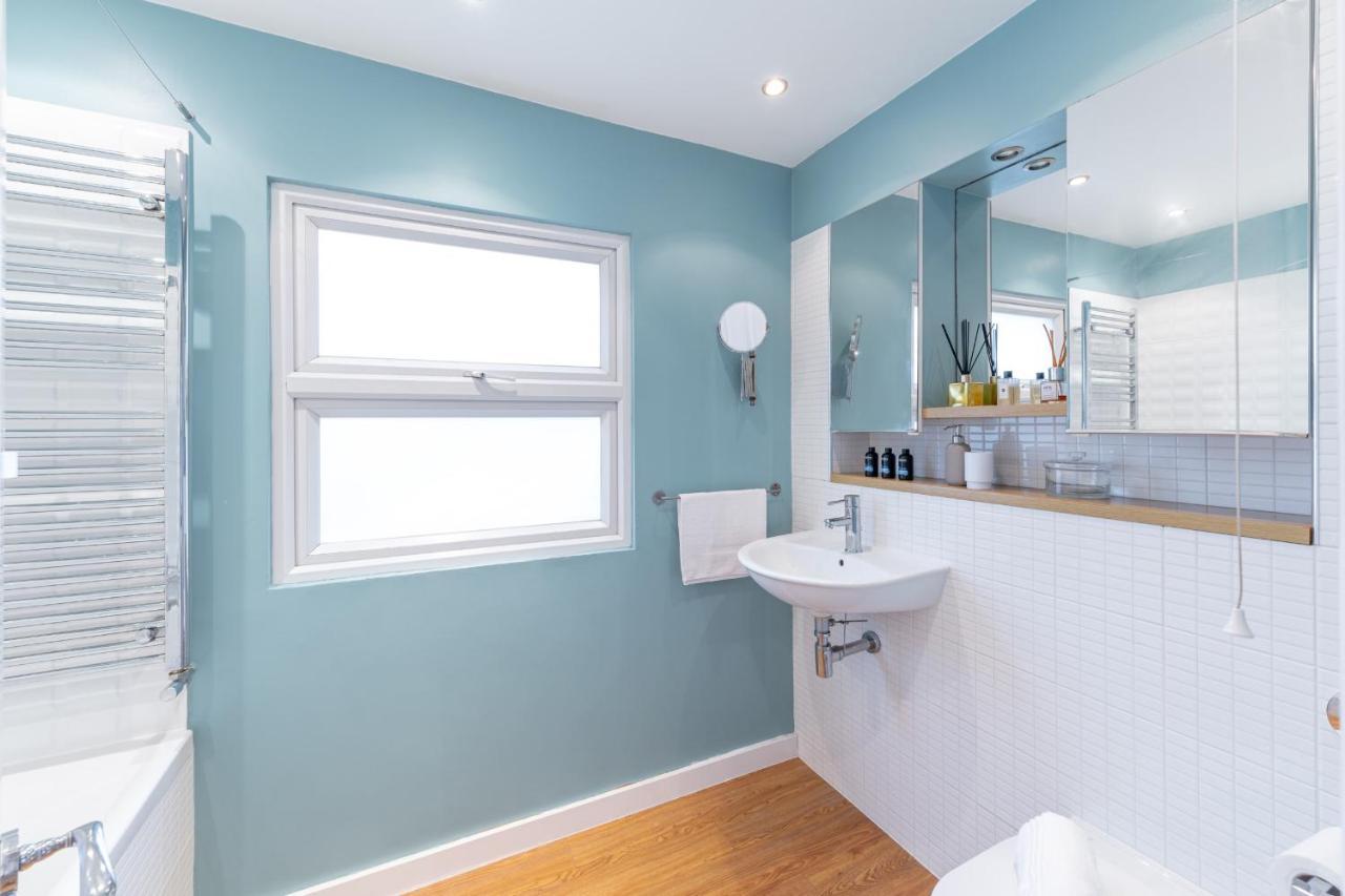 Stylish Shepherds Bush Flat Leilighet London Eksteriør bilde